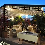Victoria Hotel