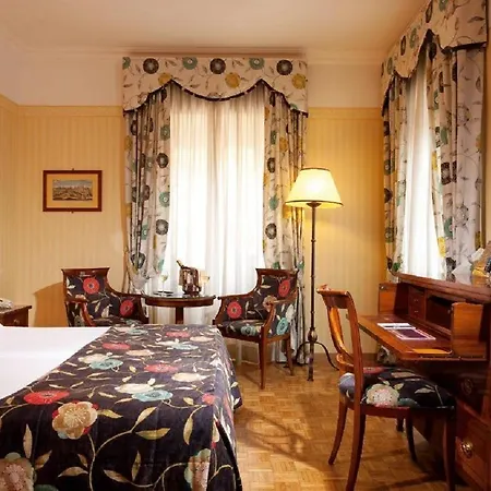 Victoria 4*