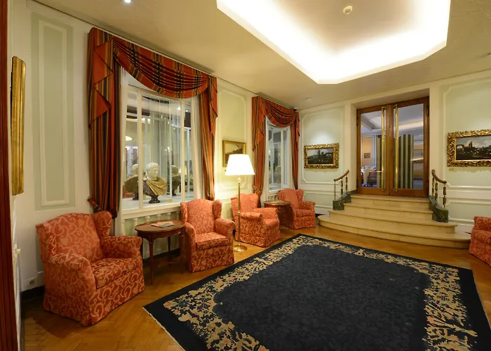 Victoria 4*