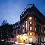 Victoria Hotel